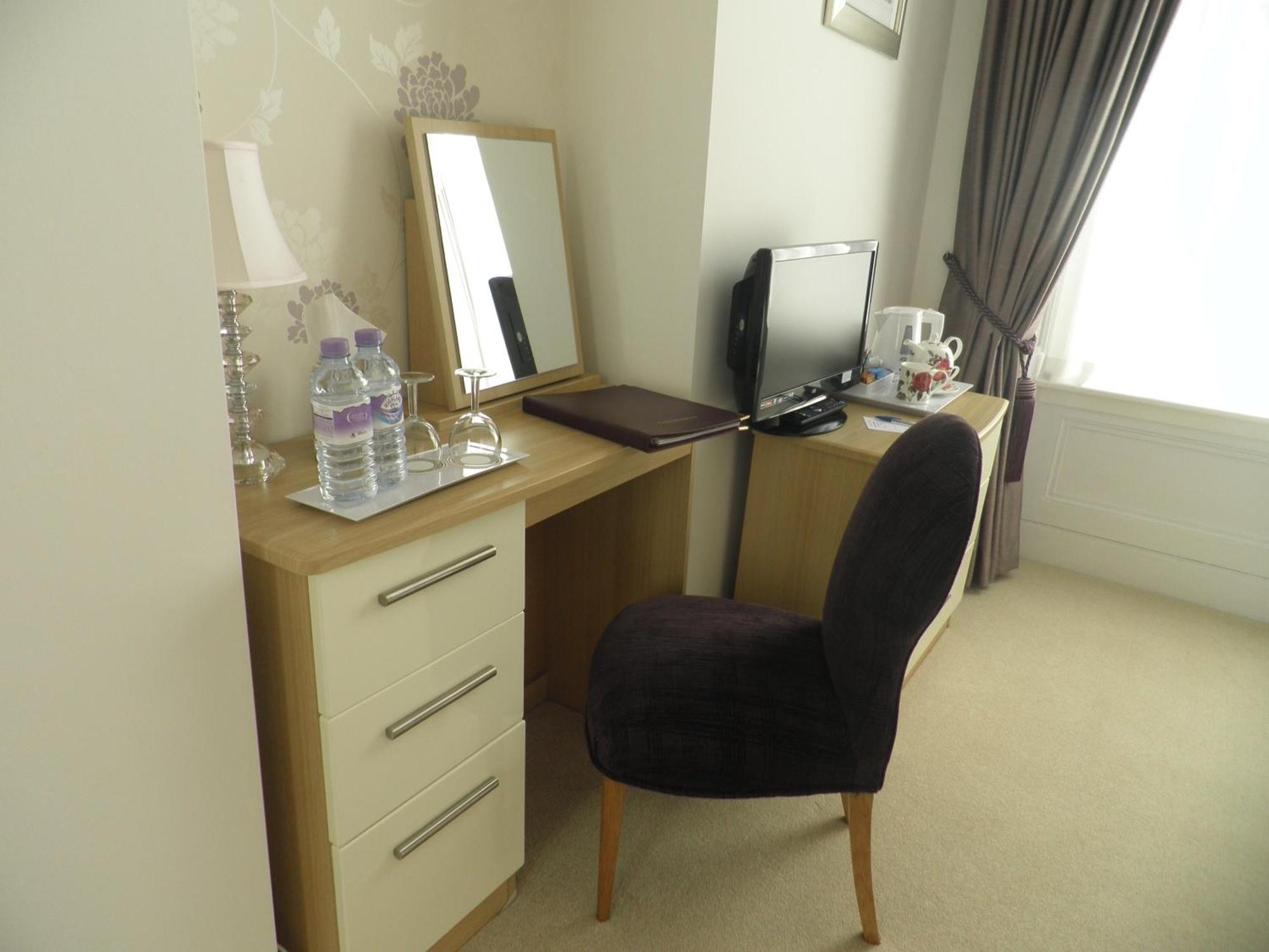 Douglas Park Guest House Kirn Bilik gambar